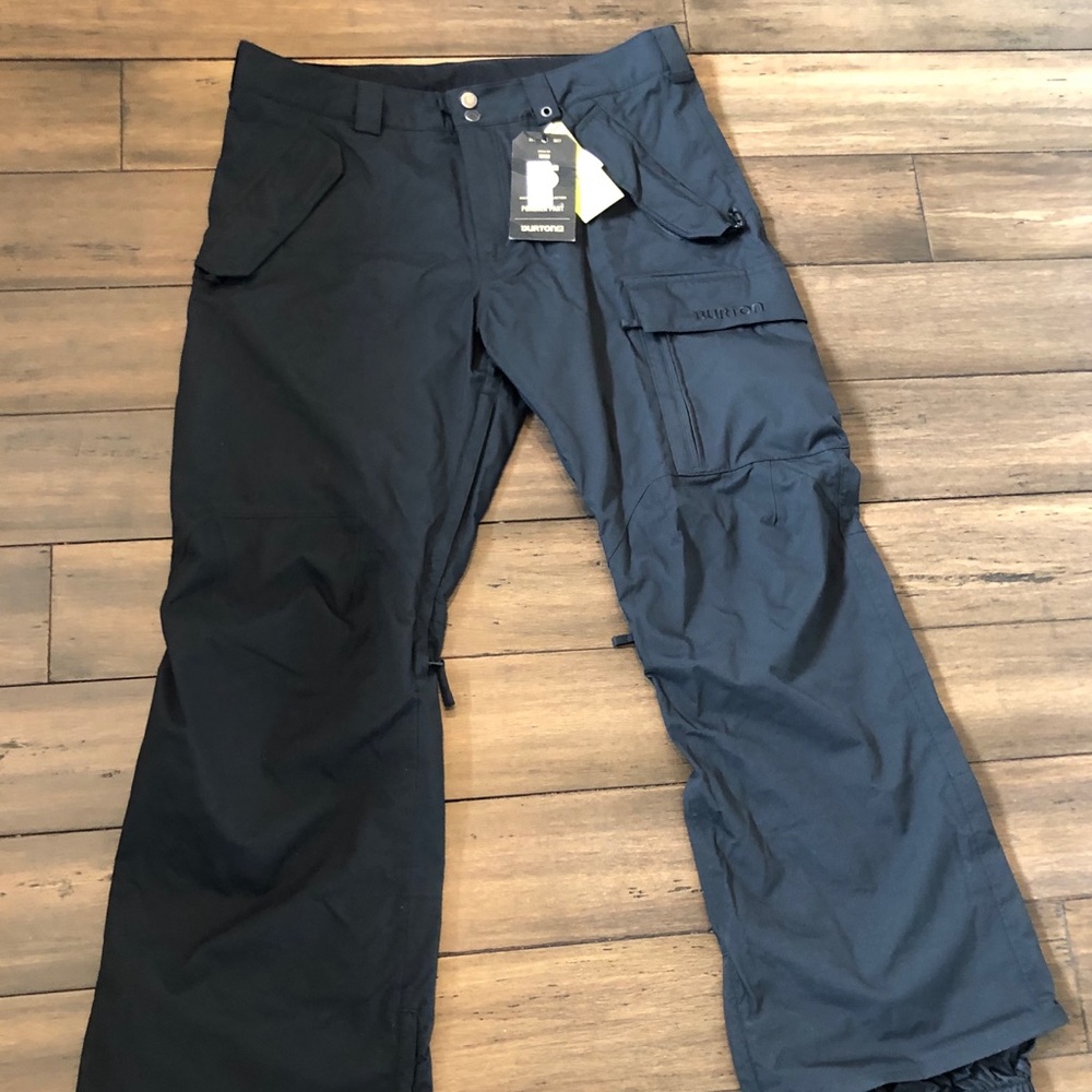 NWT Men’s Burton Pants